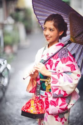 VASARA KIMONO