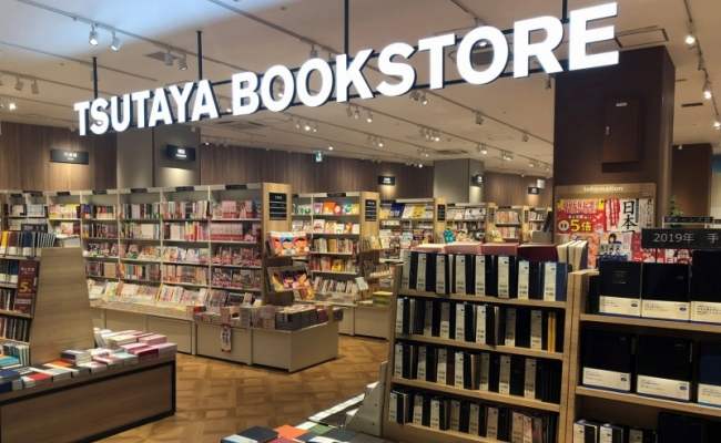 TSUTAYA BOOKSTORE 八王子オーパ店