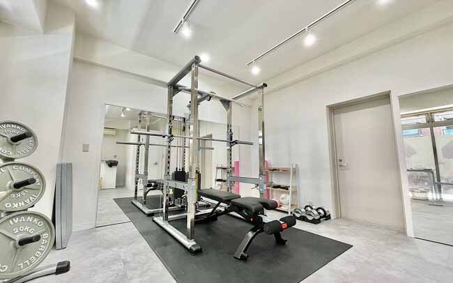 PERSONAL TRAINING STUDIO U都立家政店